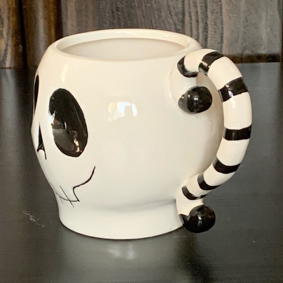 Halloween Skull Ceramic Mug - Picture 9 of 10